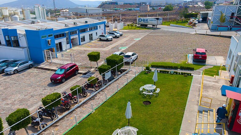 http://parqueo%20instalaciones%20grupo%20industrial%20del%20parque
